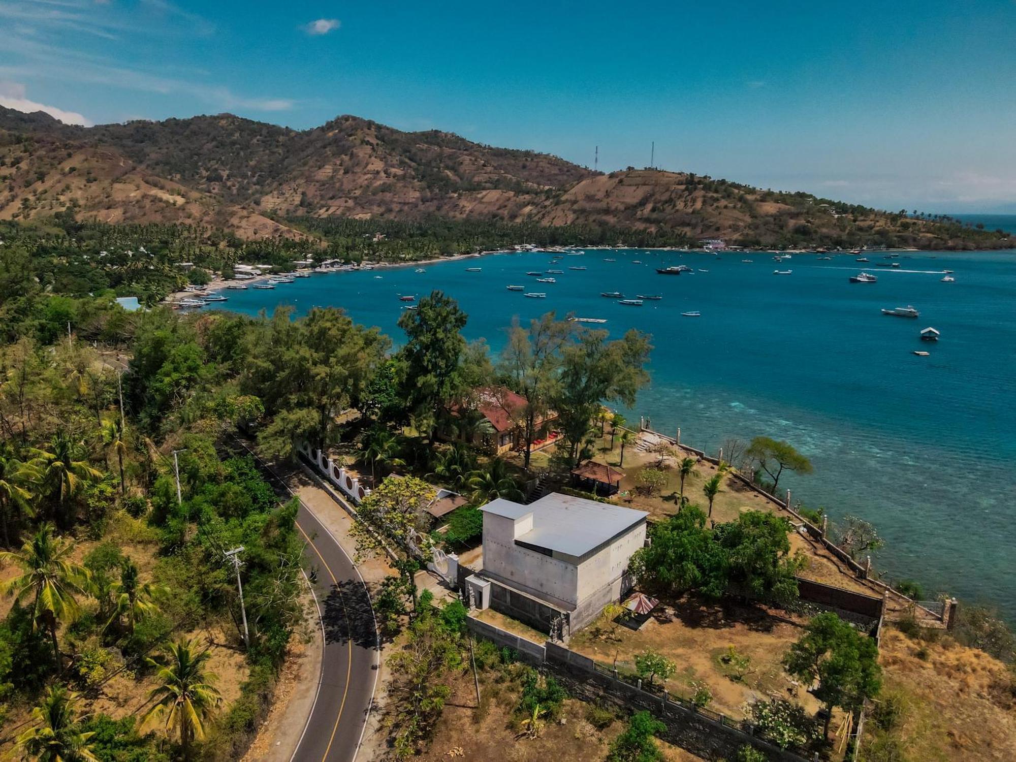 Villa Gili View By Maza Teluknarat Esterno foto